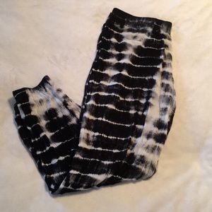 URBAN OUTFITTERS tie dye joggers